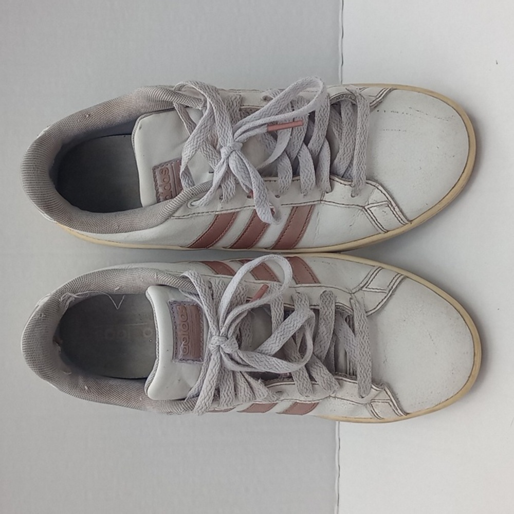 Adidas Cloudfoam Advantage DA9524 White Rose Gold Tennis Shoes 8 US